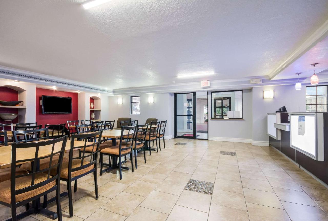Econo Lodge Del City エクステリア 写真