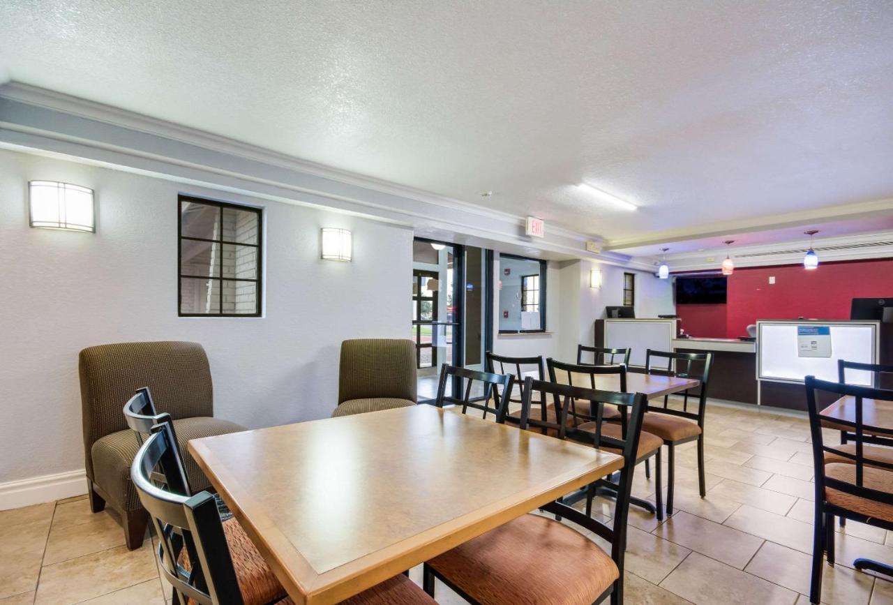 Econo Lodge Del City エクステリア 写真