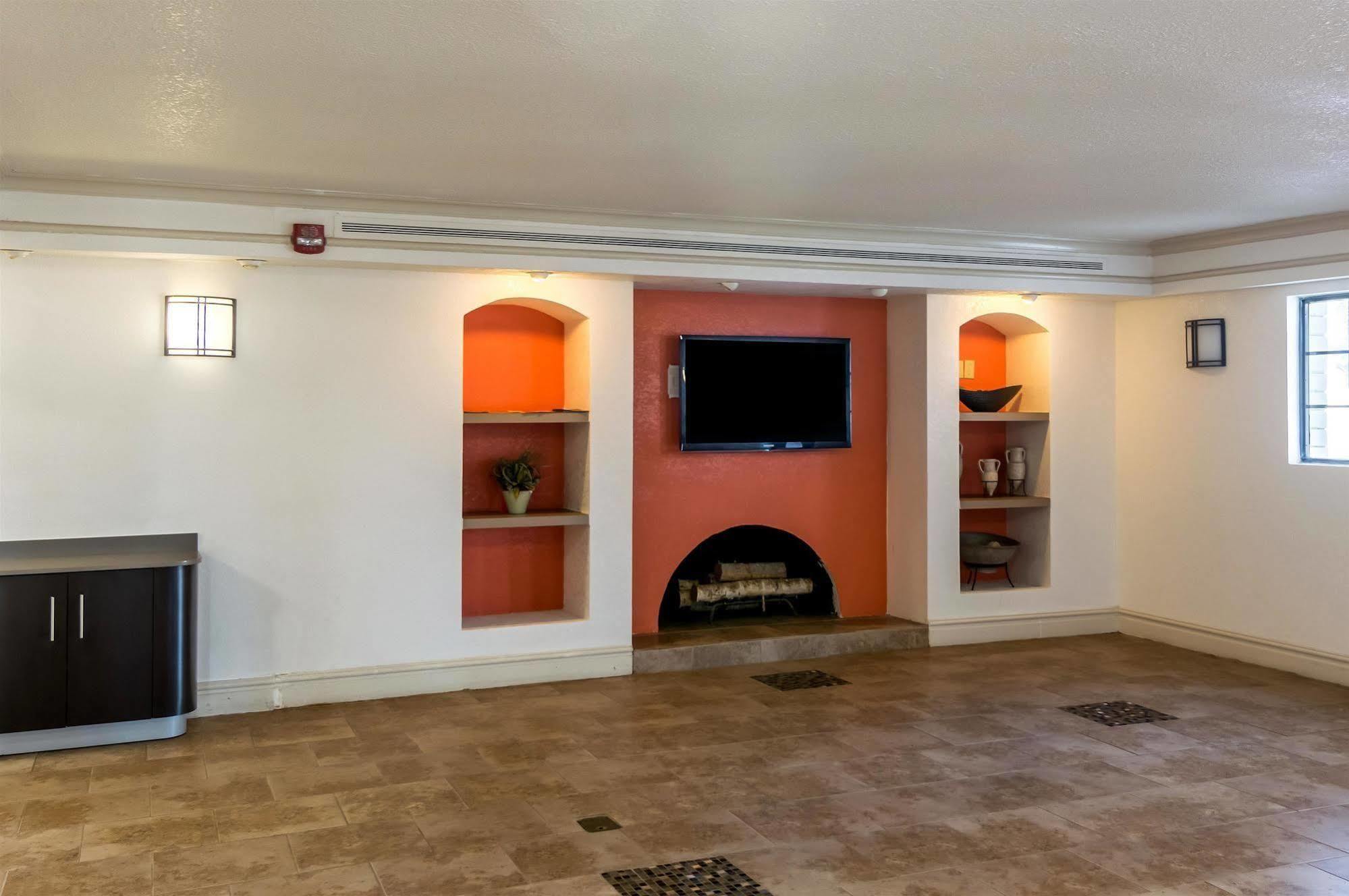 Econo Lodge Del City エクステリア 写真