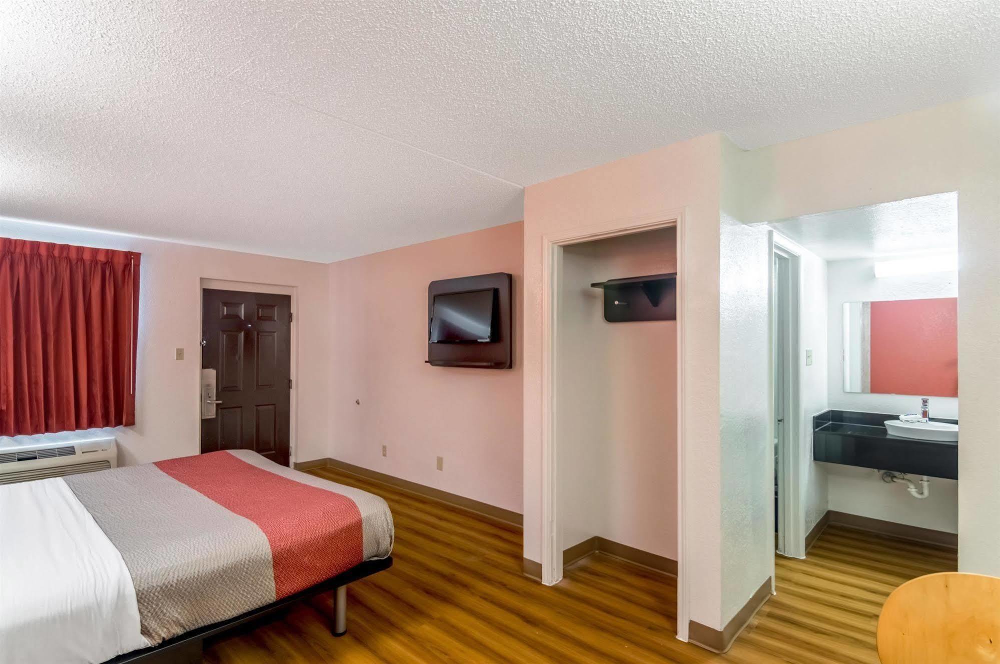 Econo Lodge Del City エクステリア 写真